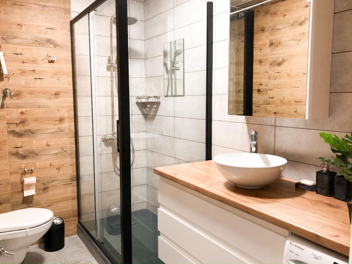 Perfect Apartment Near To Train Station And City Of Center Odessa Luaran gambar